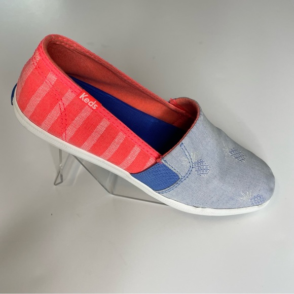 Keds Women’s Slip On Sneakers Flats Size 6 - Picture 1 of 6